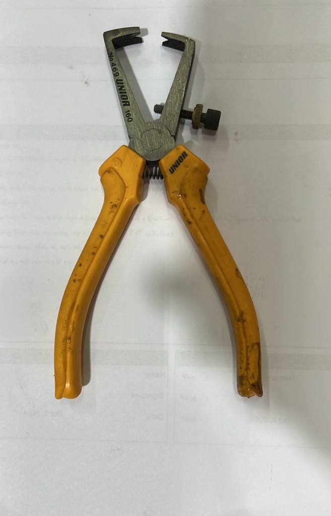 3965- قشارة سلك 6" UNIOR